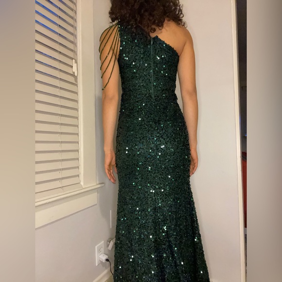 Green sequin side slit one shoulder dress - Picture 5 of 7